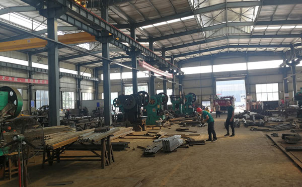 工厂必看：布袋福州除尘器选型标准与效率优化指南